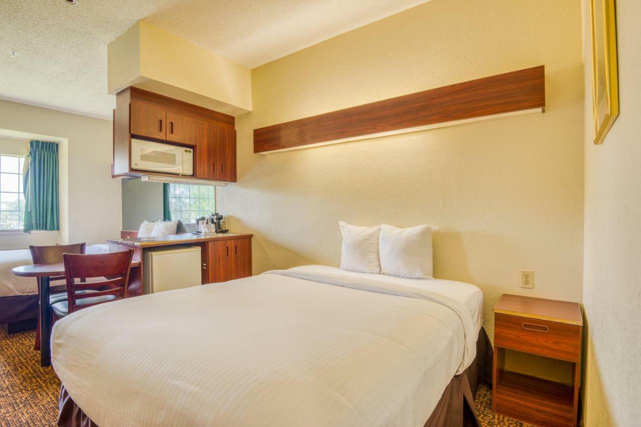 Trident Inn & Suites, Baton Rouge (Adults Only) Prairieville Exterior foto